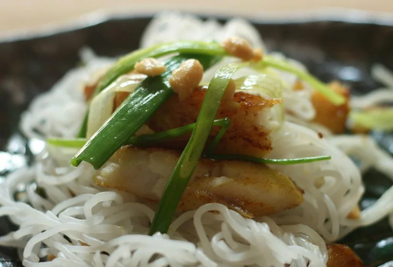 Cha Ca Hanoi grilled fish with turmeric and dill